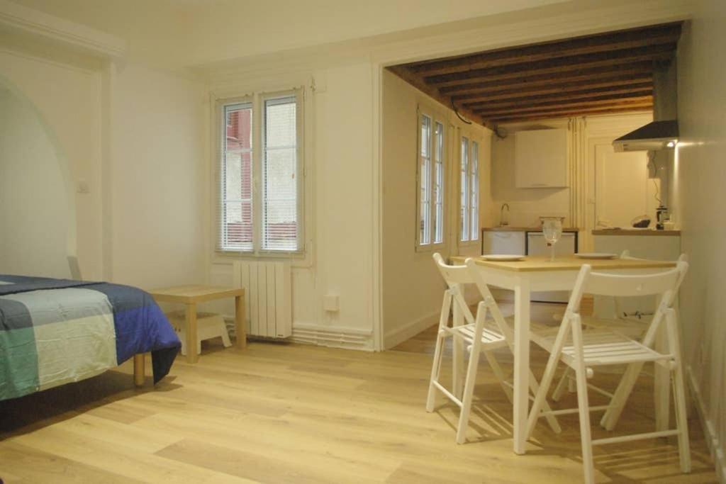 Dijon Standing Historic City Apartment Esterno foto